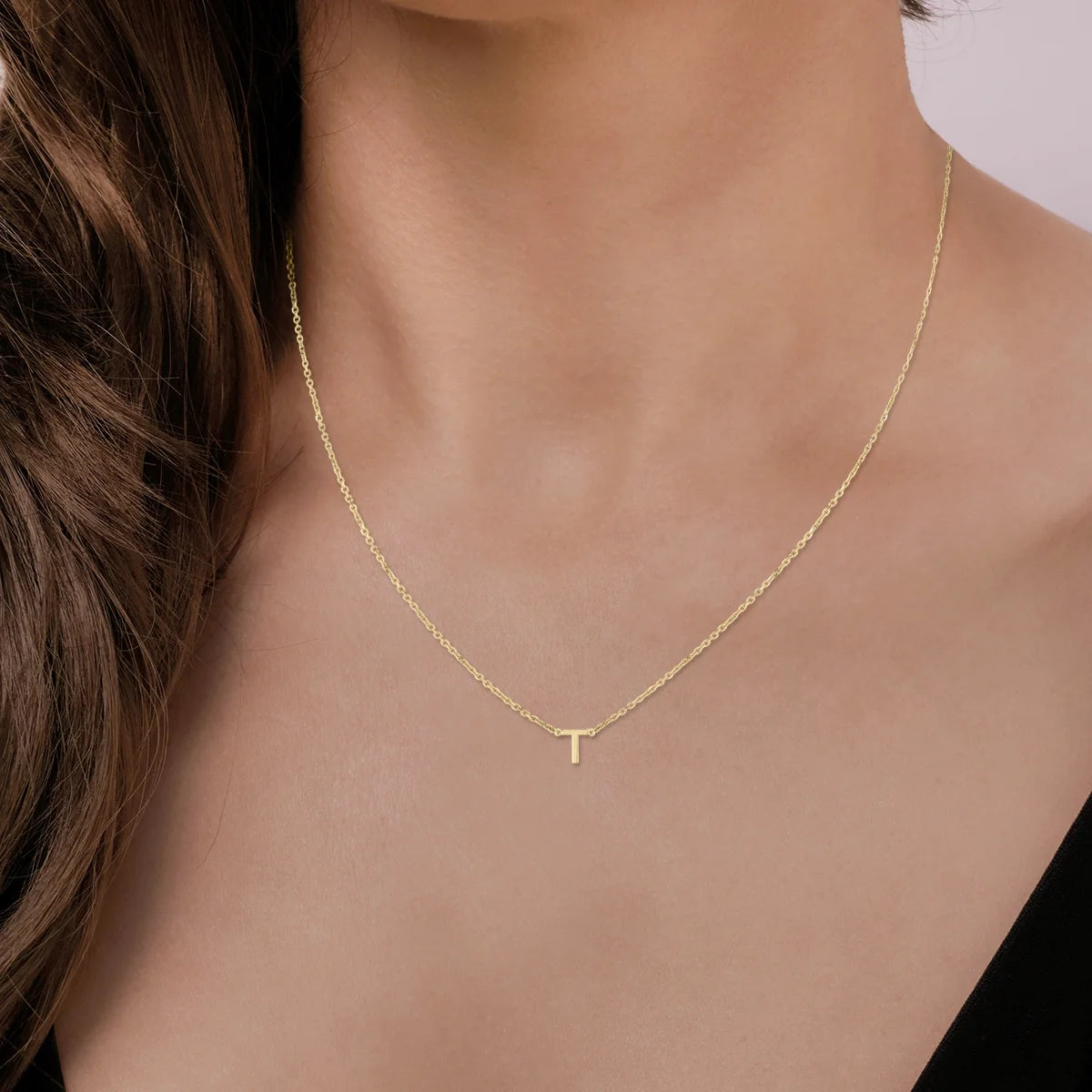 14K Solid Yellow Gold Initial Necklace Q89748