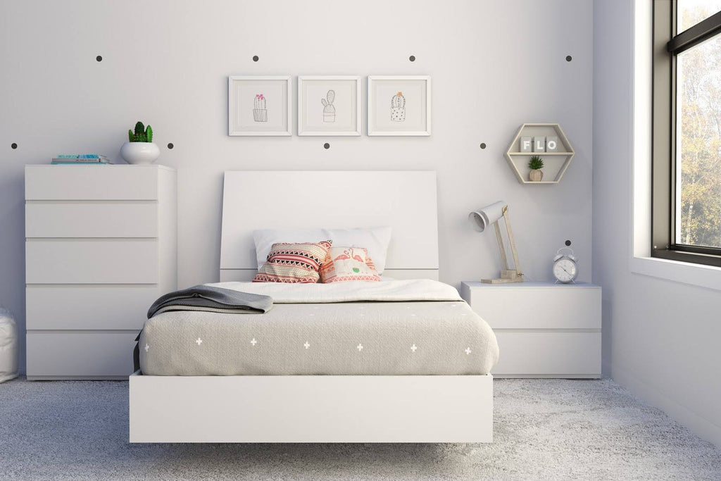White Five Drawer Chest W783
