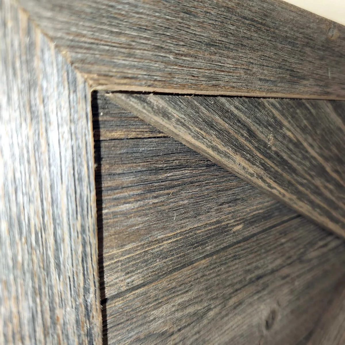 Reclaimed Wood Christmas Tree Collar U348