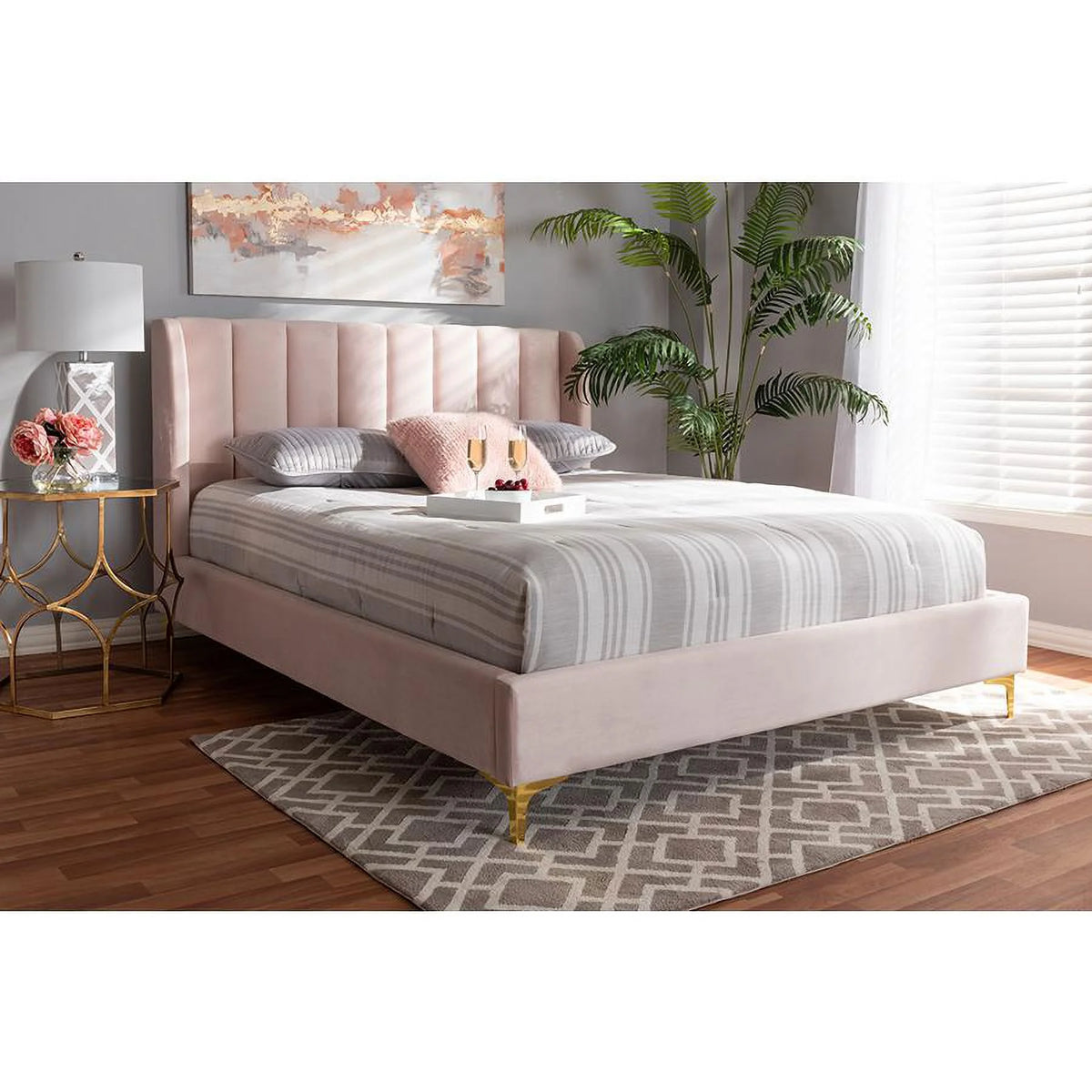 Light Pink Velvet Queen Size Platform Bed V740