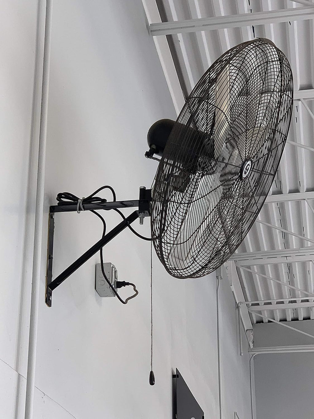 Commercial Wall Mount Fan F60694