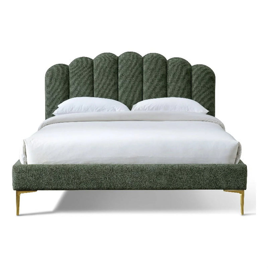 Forest Green Queen Platform Bed E63538