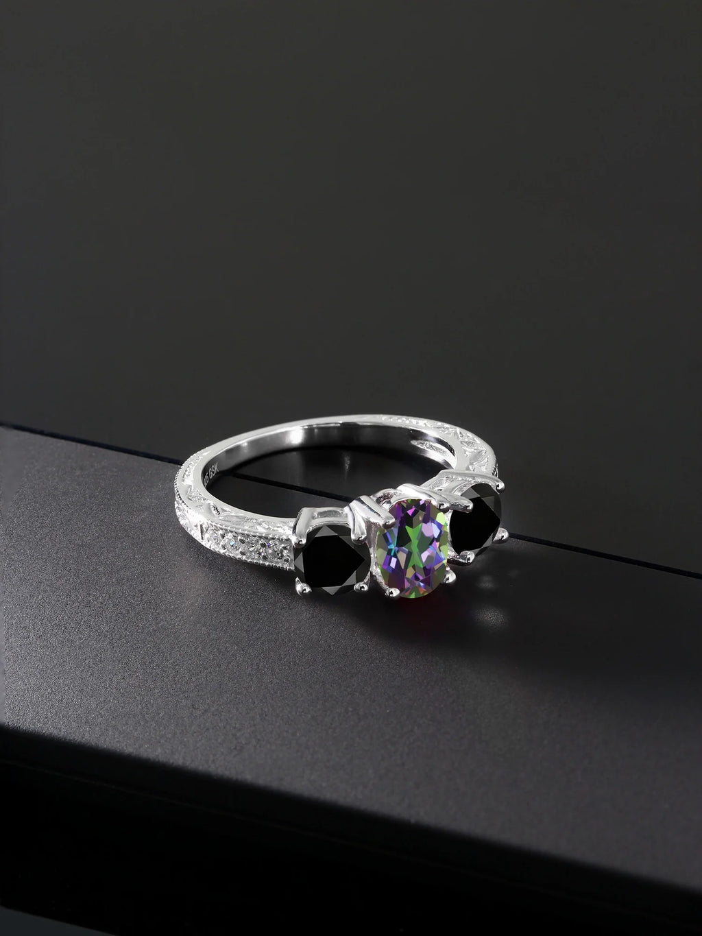 Oval Green Mystic Topaz Black Diamond 925 Sterling Silver Ring H57335