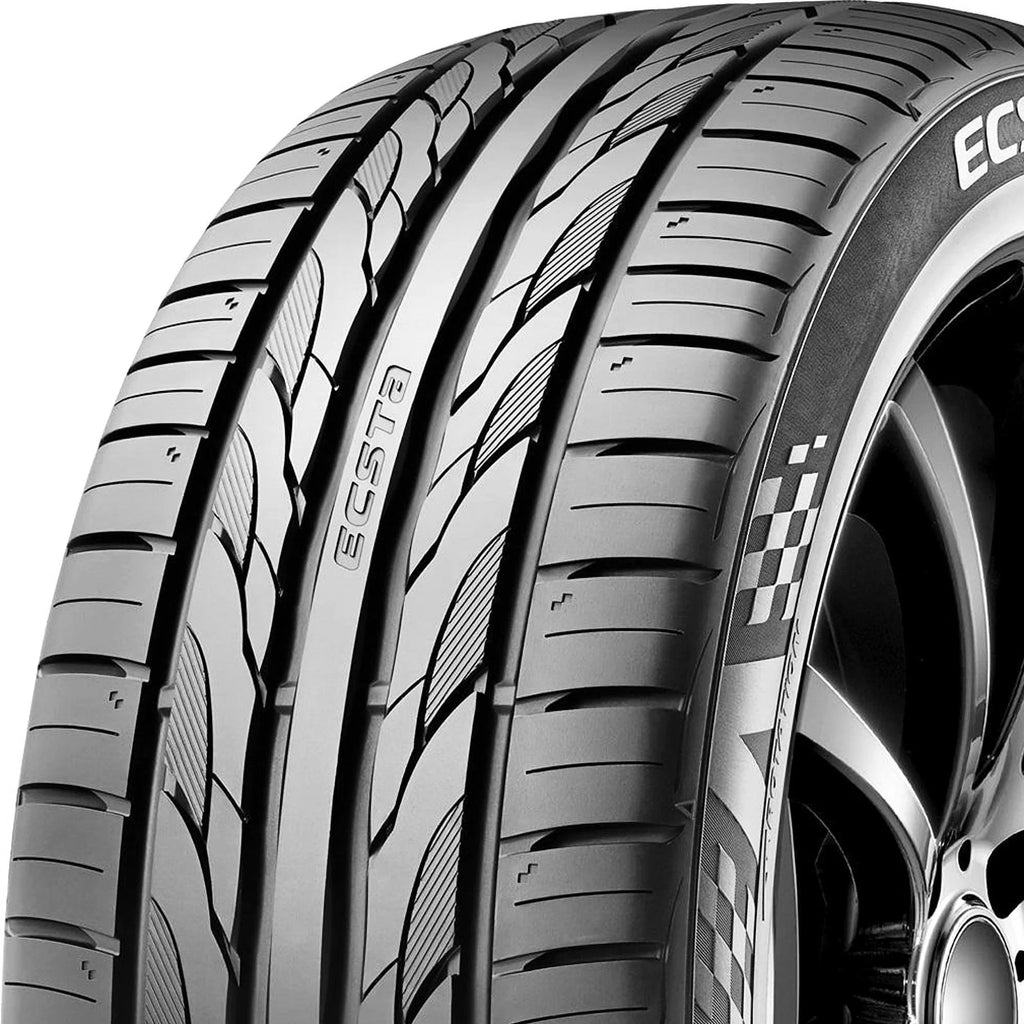 2 High Performance Tires K8657
