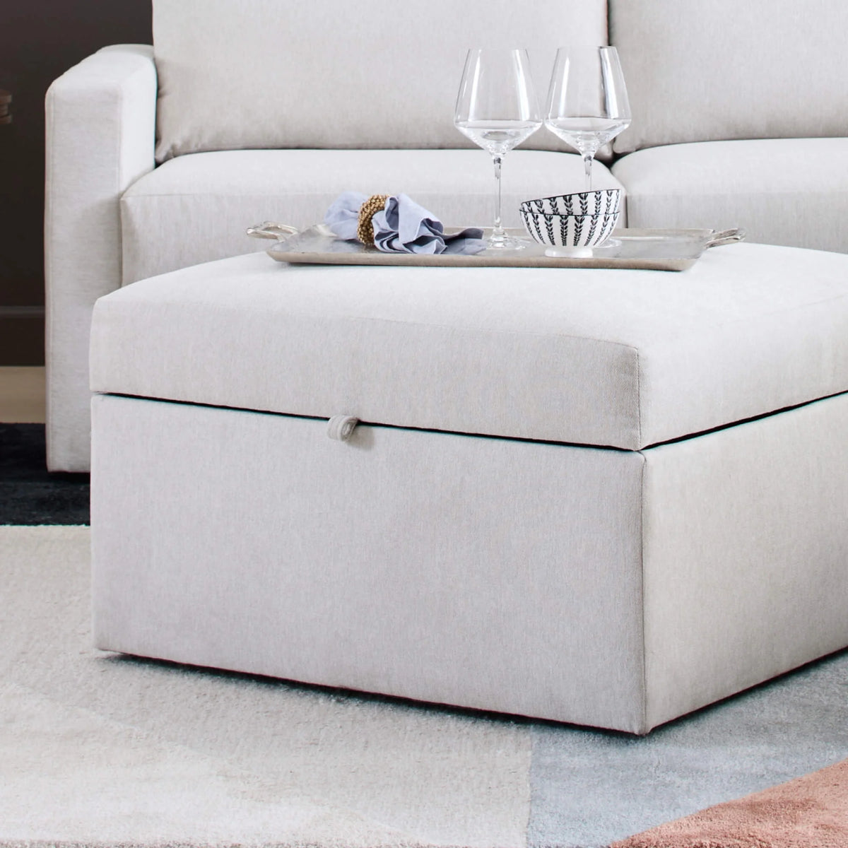 Frost Ottoman with Storage F918574