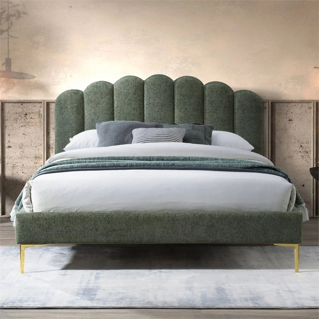 Forest Green Queen Platform Bed E63538