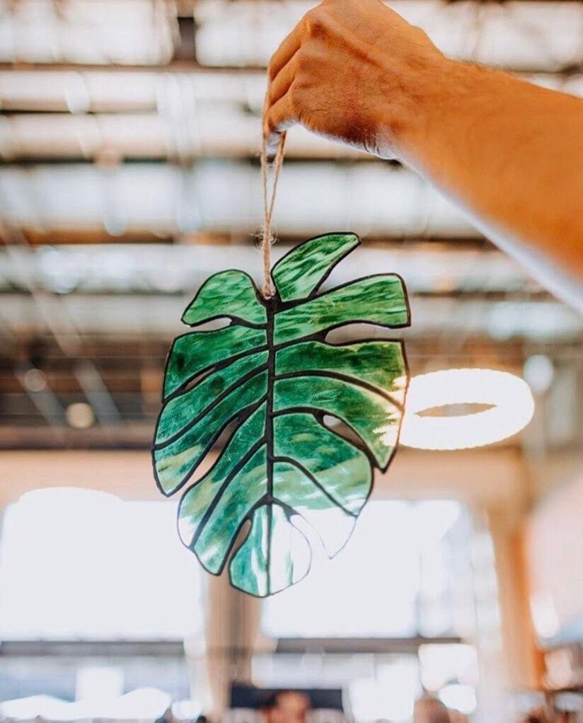 Stained Glass Monstera Leaf F8601