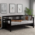 Twin Size Solid Wood Daybed W45045