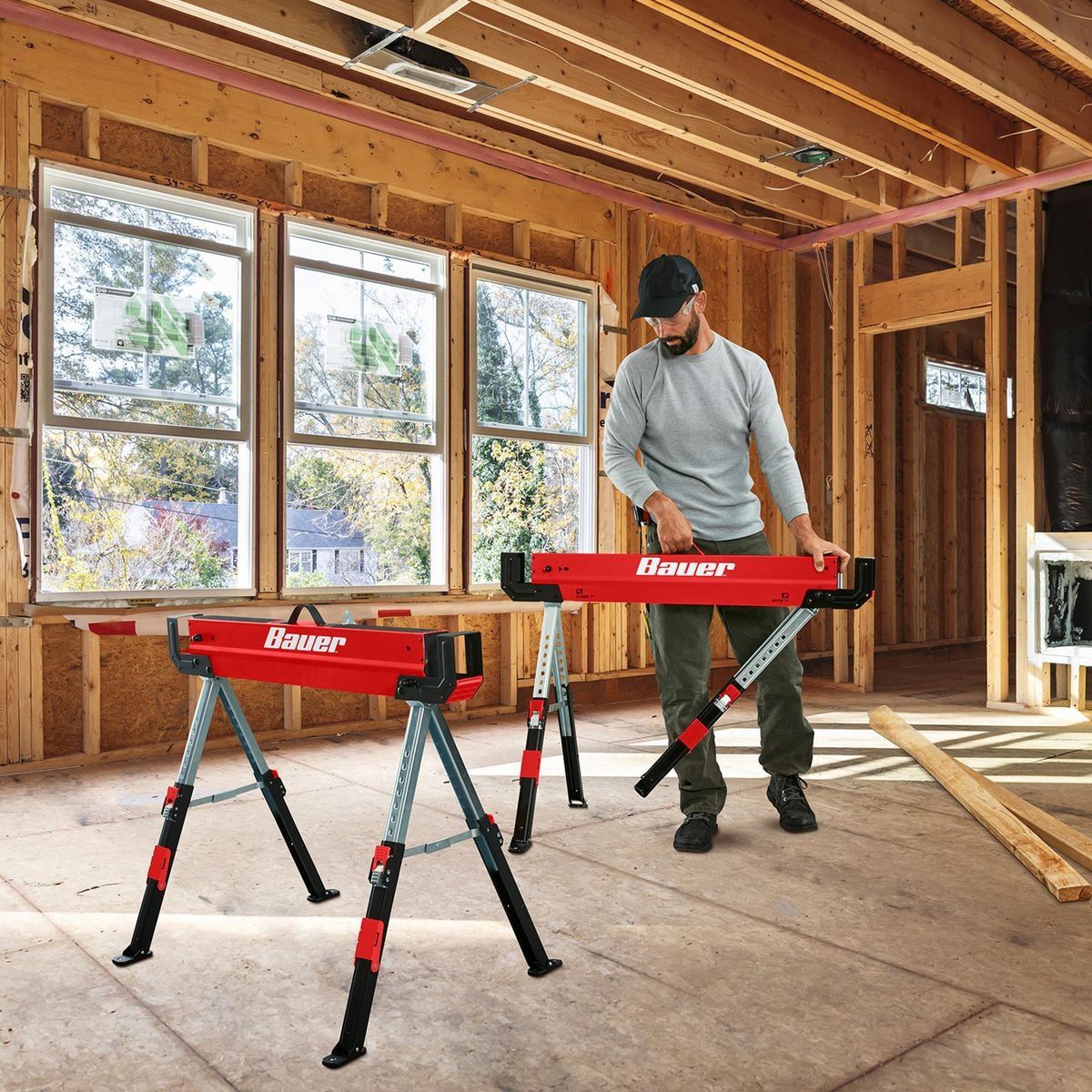 32 in. Steel Adjustable Sawhorse, 1300 lb. Capacity O290