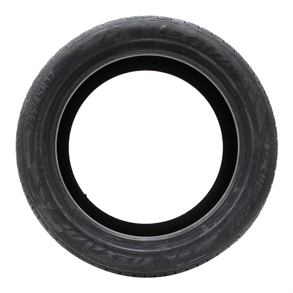 235/45ZR18 98W XL Passenger Tire H405
