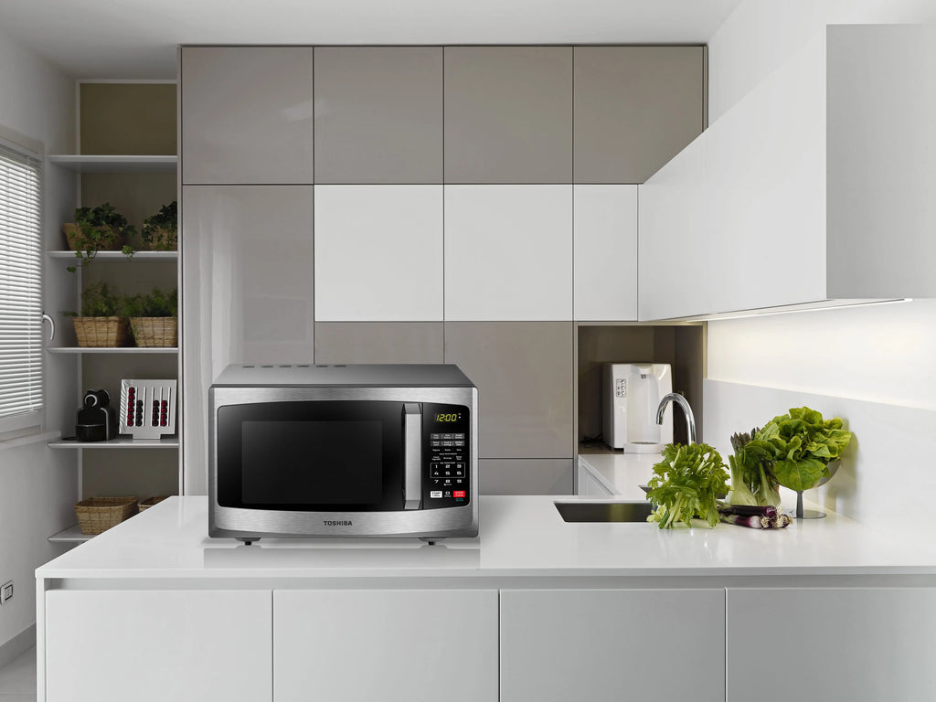 1.2 Cu. ft. Black Stainless Steel Microwave Oven F380498