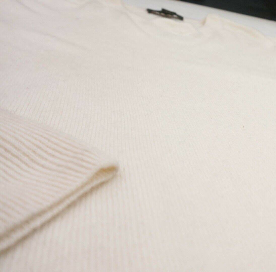 Ivory Cashmere V-Neck Sweater I447