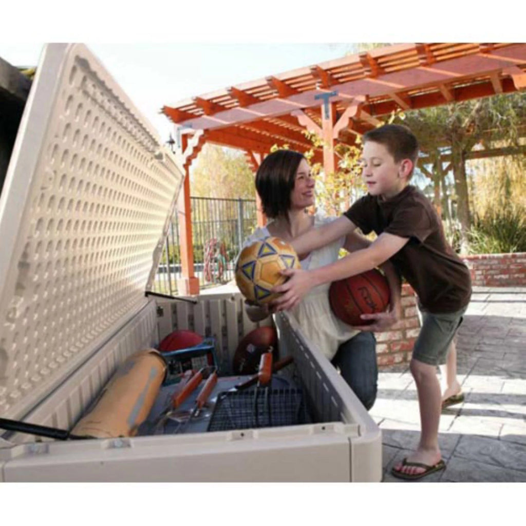 Heavy-Duty 130 Gallon Plastic Deck Box M820124