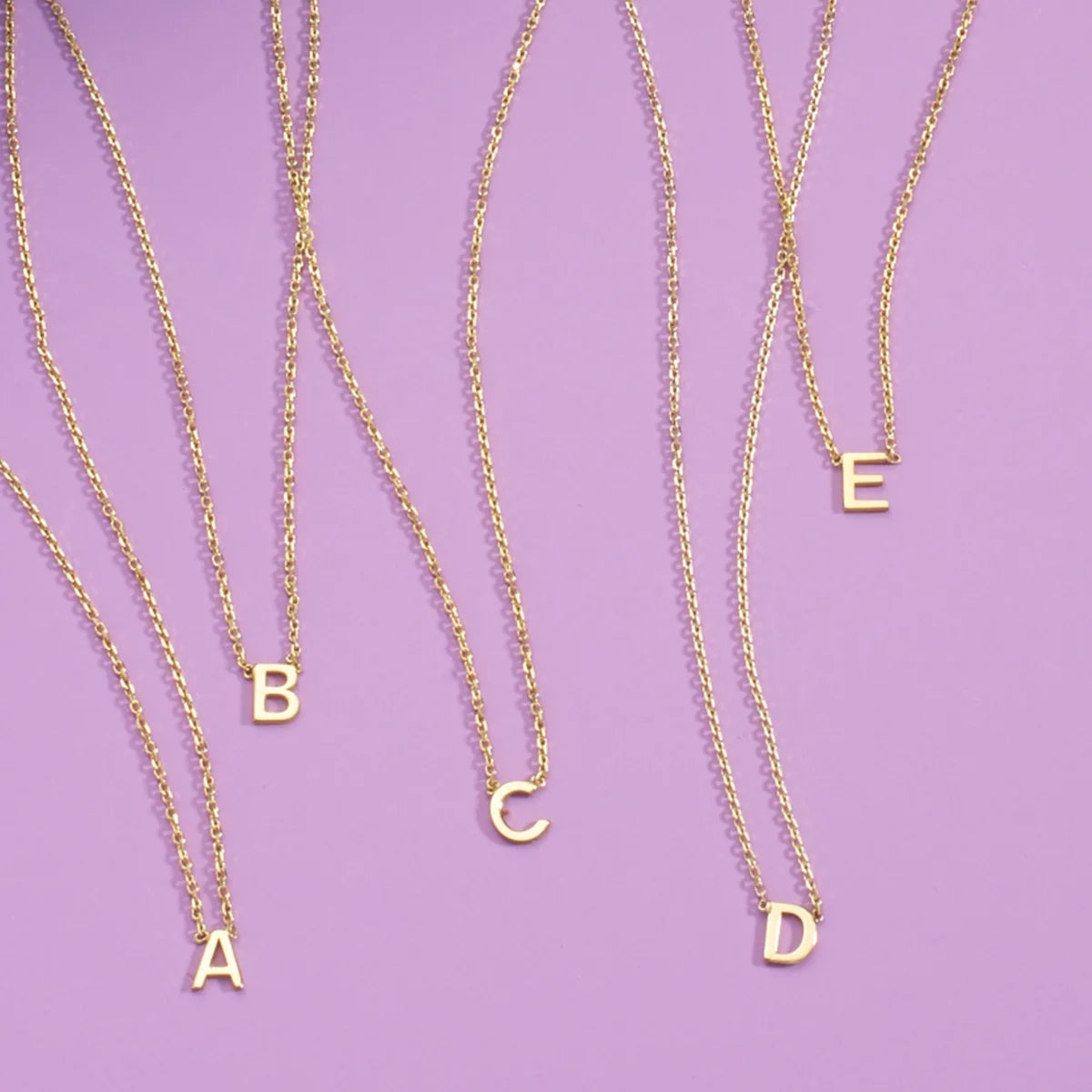 14K Solid Yellow Gold Initial Necklace Q89748